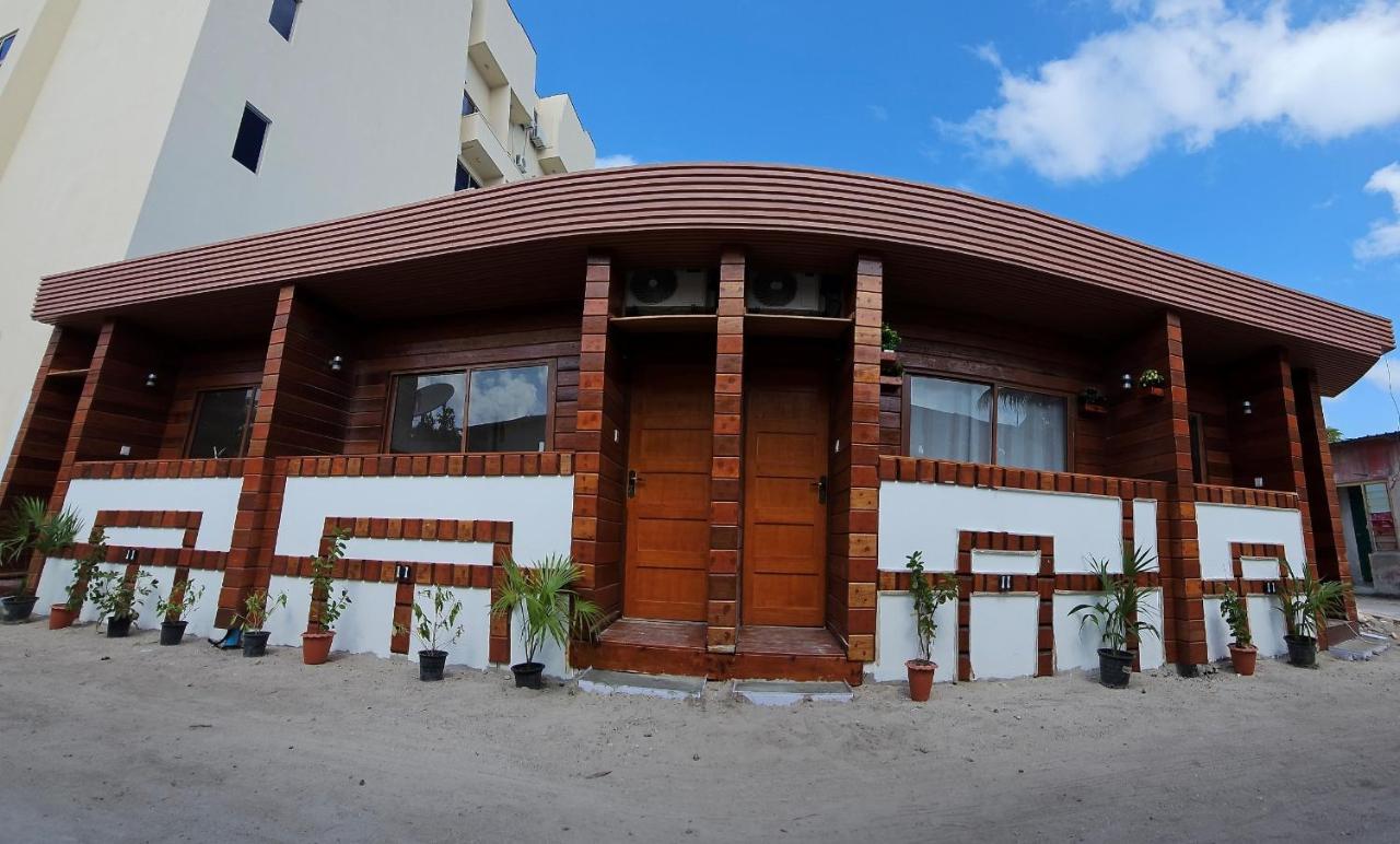 Batuta Maldives Inn Thulusdhoo Exterior foto